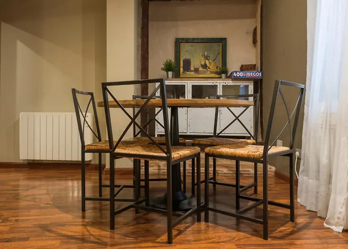 A Un Paso De La Catedral Toledo